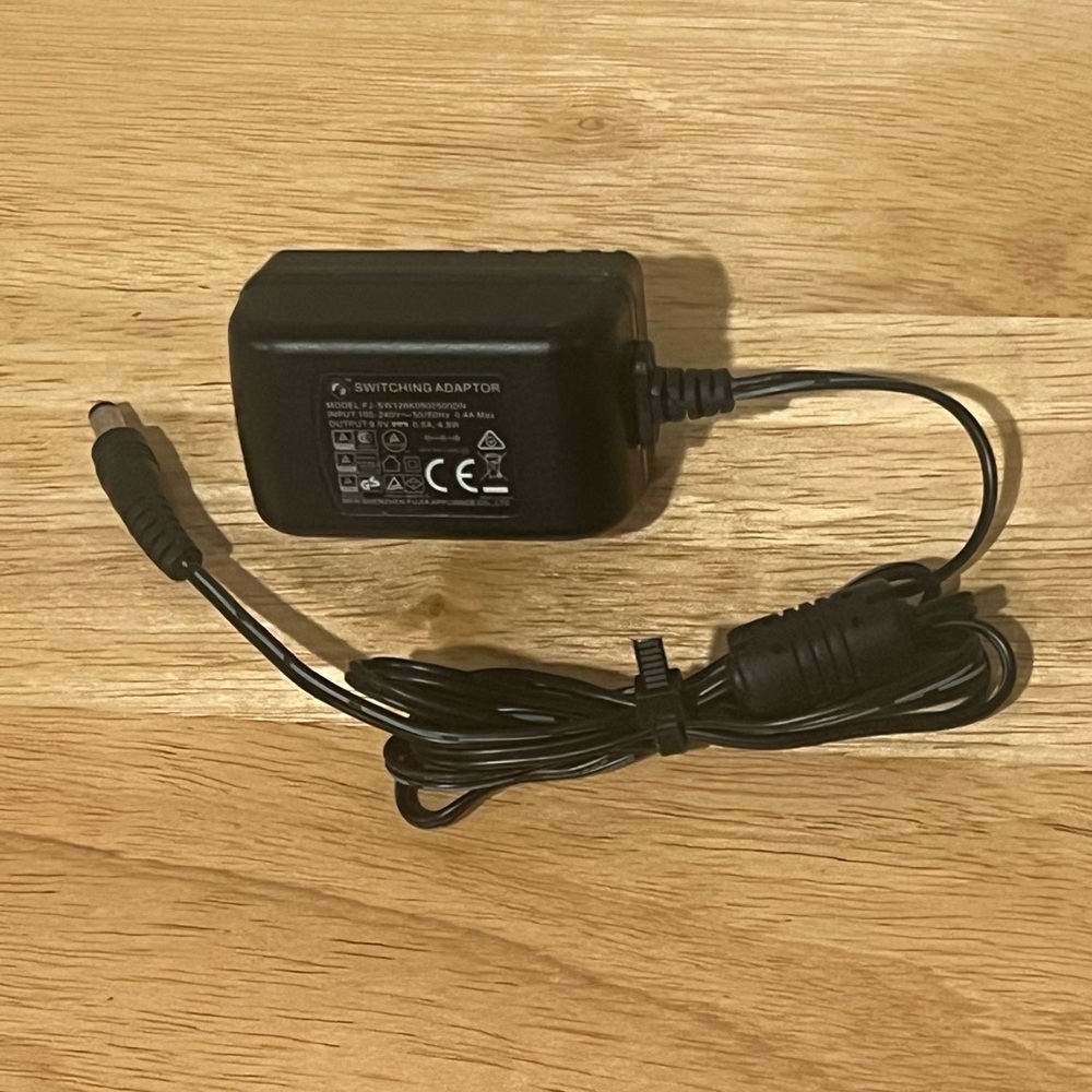 5V 0.5A Power Adapter Charger – FU-12V5W Replacement Plug Supply